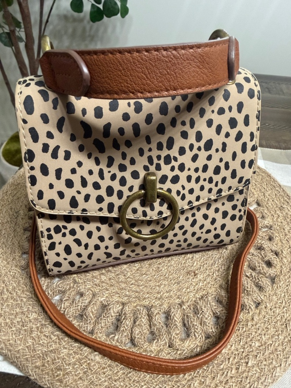 Universal Thread Beige and Black Leopard-Print Mini Satchel - Picture 9 of 11